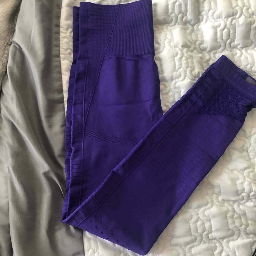 Gym shark seamless size small